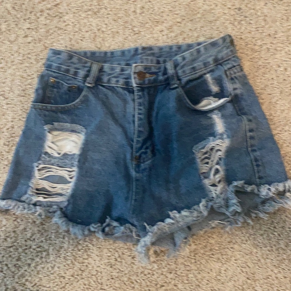 High waisted ripped jean shorts